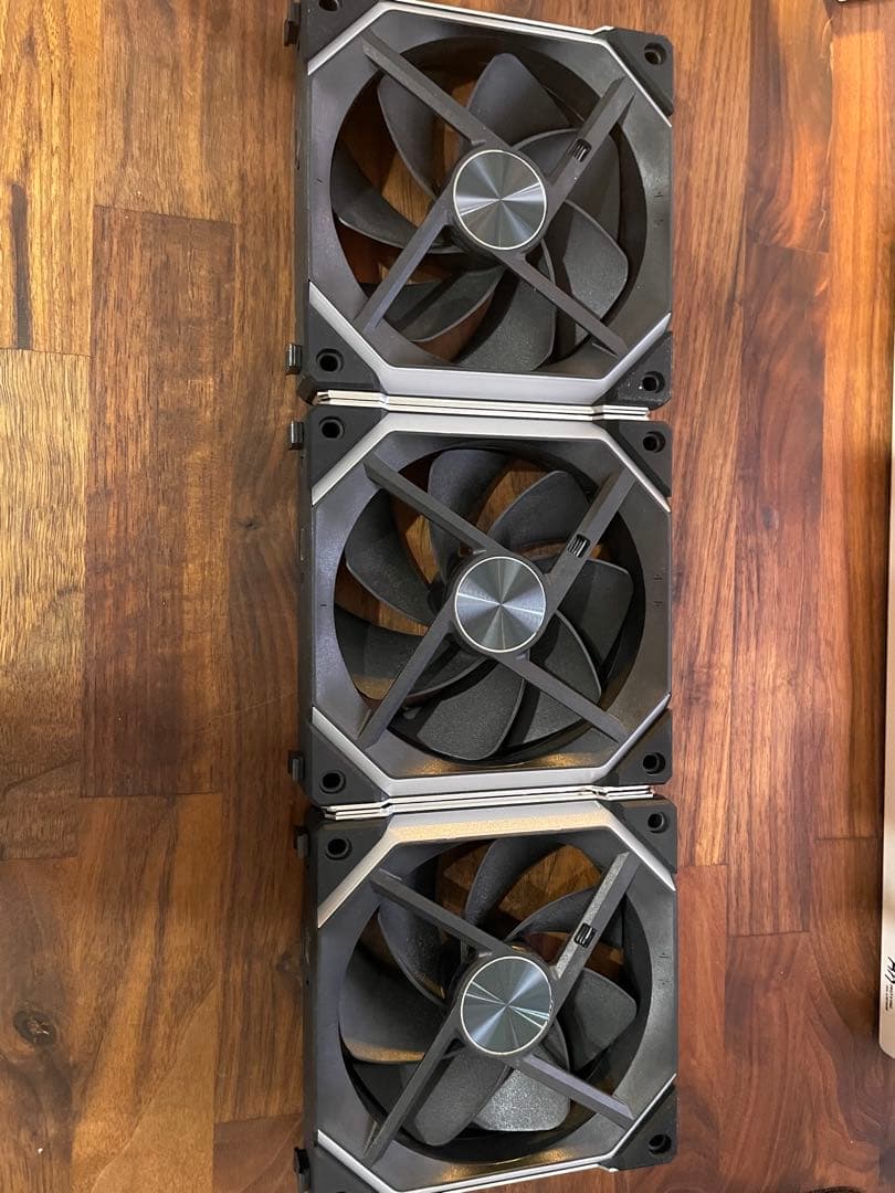 Lian Li UNI FAN SL120 V2 3個セット