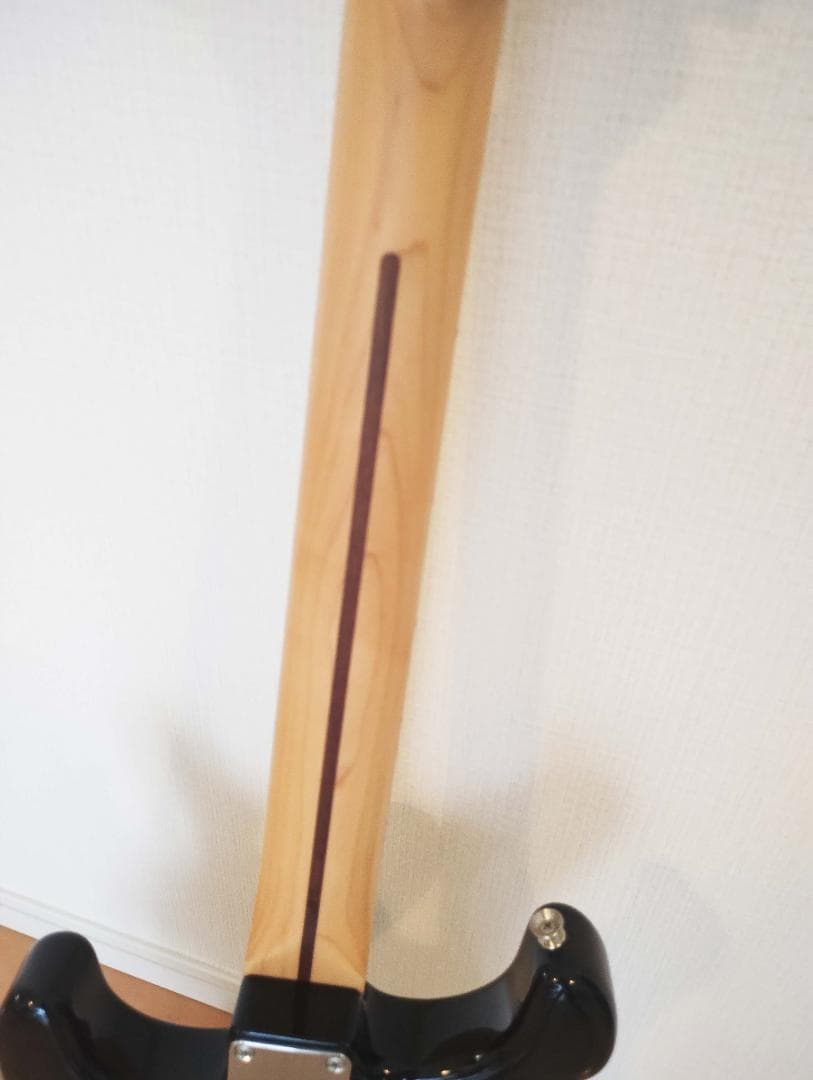 【新品同様・美品】Fender ストラトキャスター【ショートスケール】