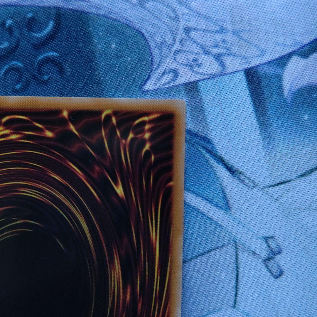 光なき影 ア=バオ・ア・クゥー 25th　8/1 7までの出品です。