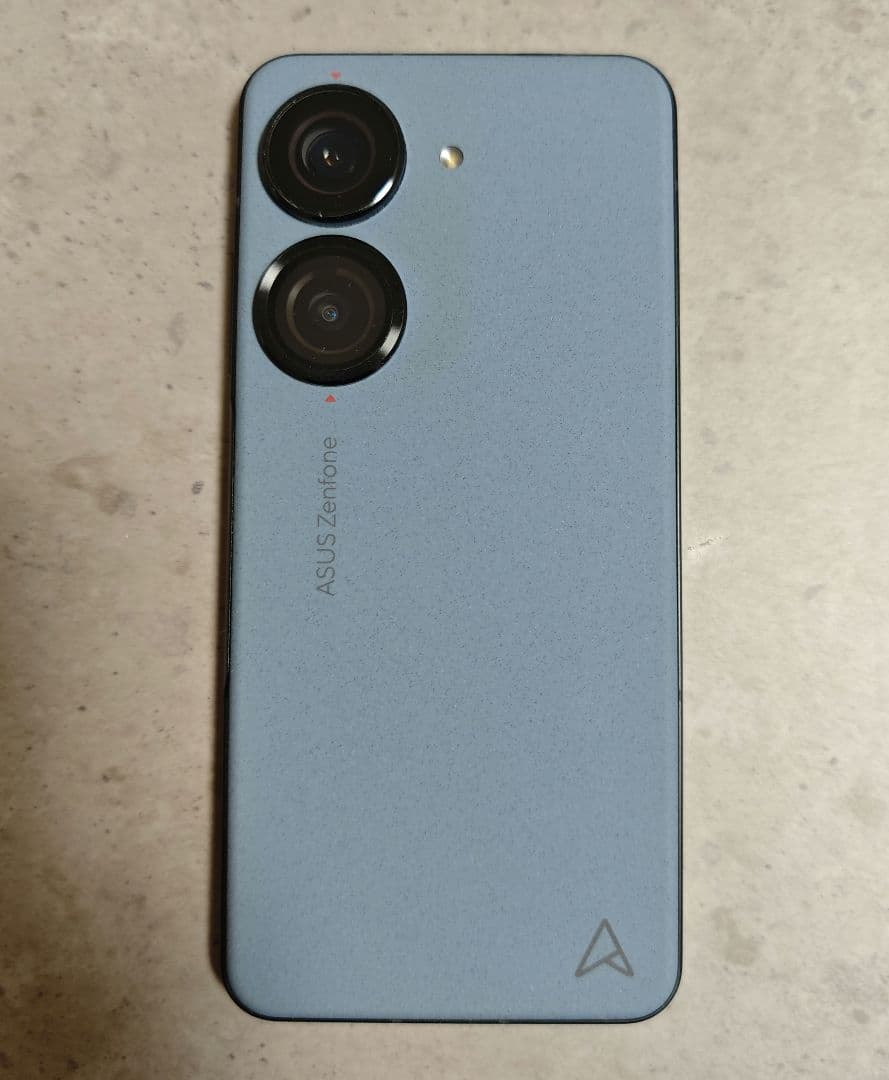 【国内版】ASUS Zenfone10 8GB/256GB【中古スマホ】