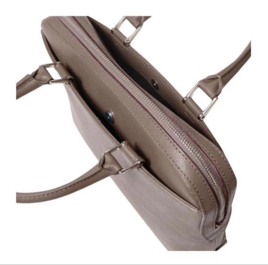 タケオキクチ ビジネスバッグ