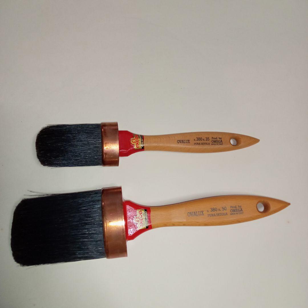 イタリア　オメガ社　ブラシ　大、小 2本セット。