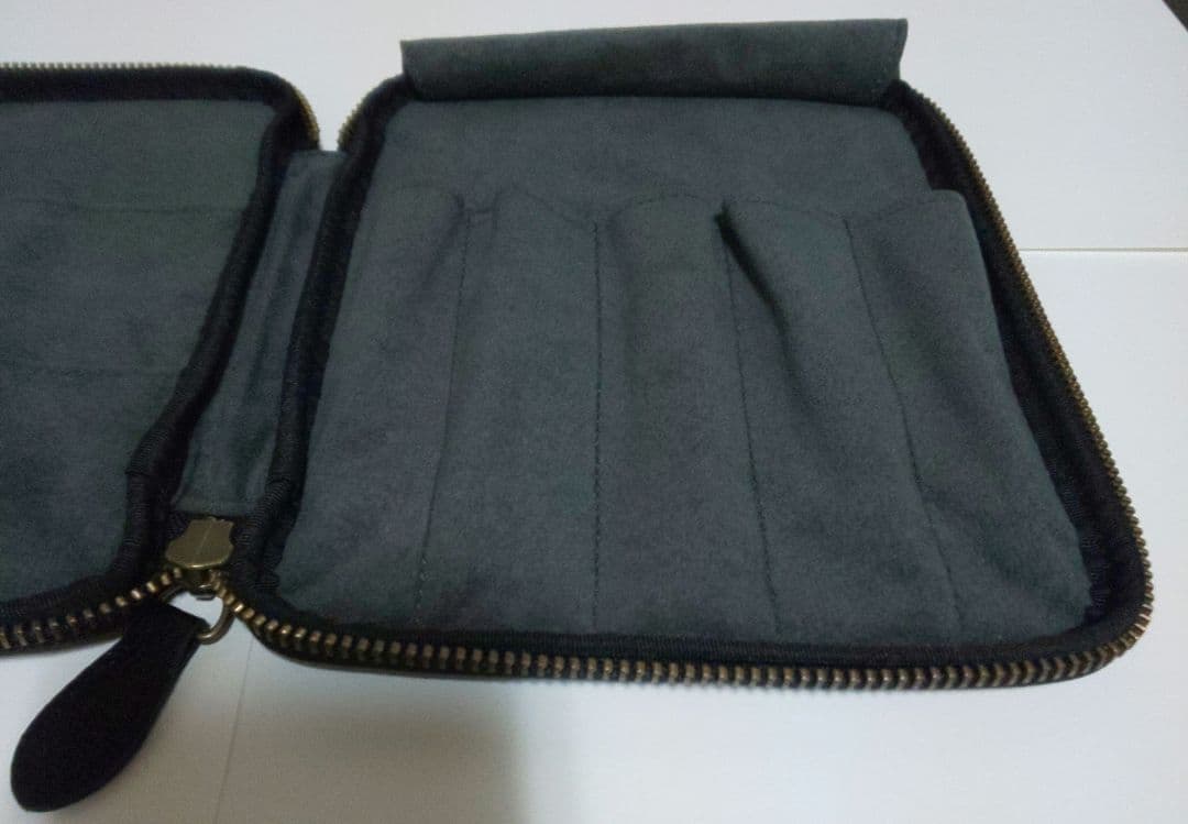 アンドリーベ &Liebe ペンケース 文具ポーチ 5本差し ペブルヌメ革