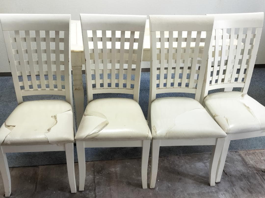 引き取り限定！分解できます。　大理石風　テーブルと椅子の５点セット