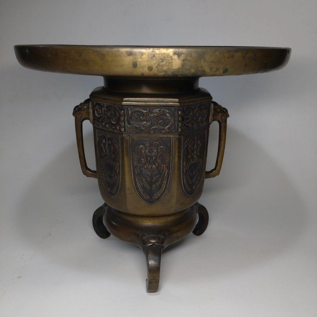 黄銅製　龍鳳凰図 双獣耳 獣足 薄端