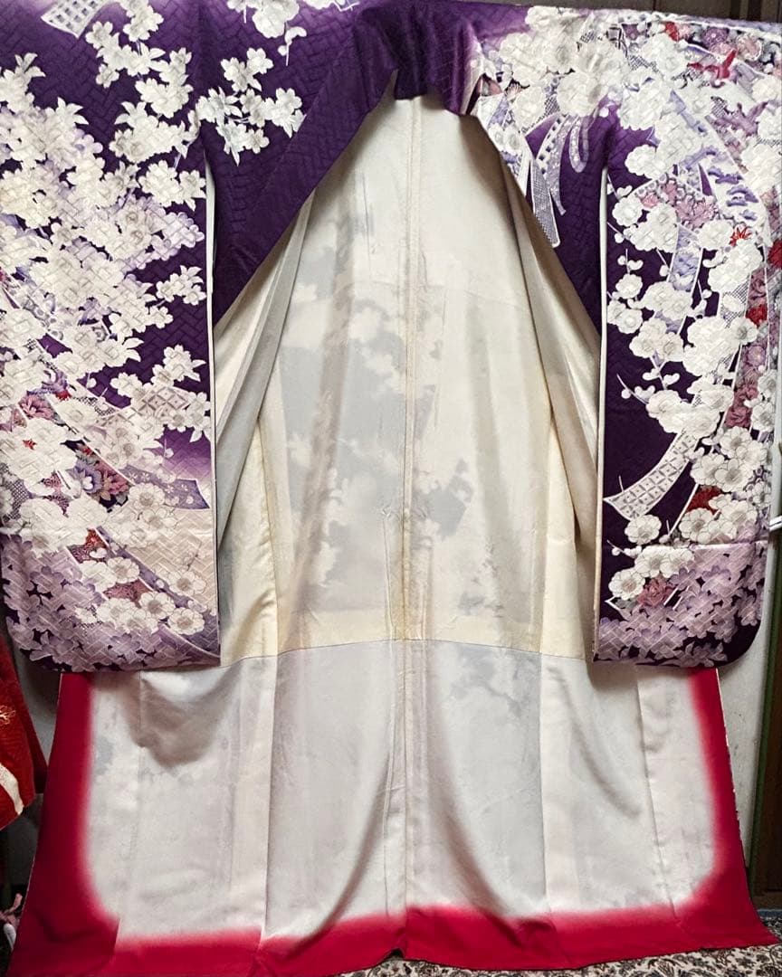 正絹 振袖 紫 古典柄 梅牡丹 金彩 地紋 身丈159 裄63 袖丈105