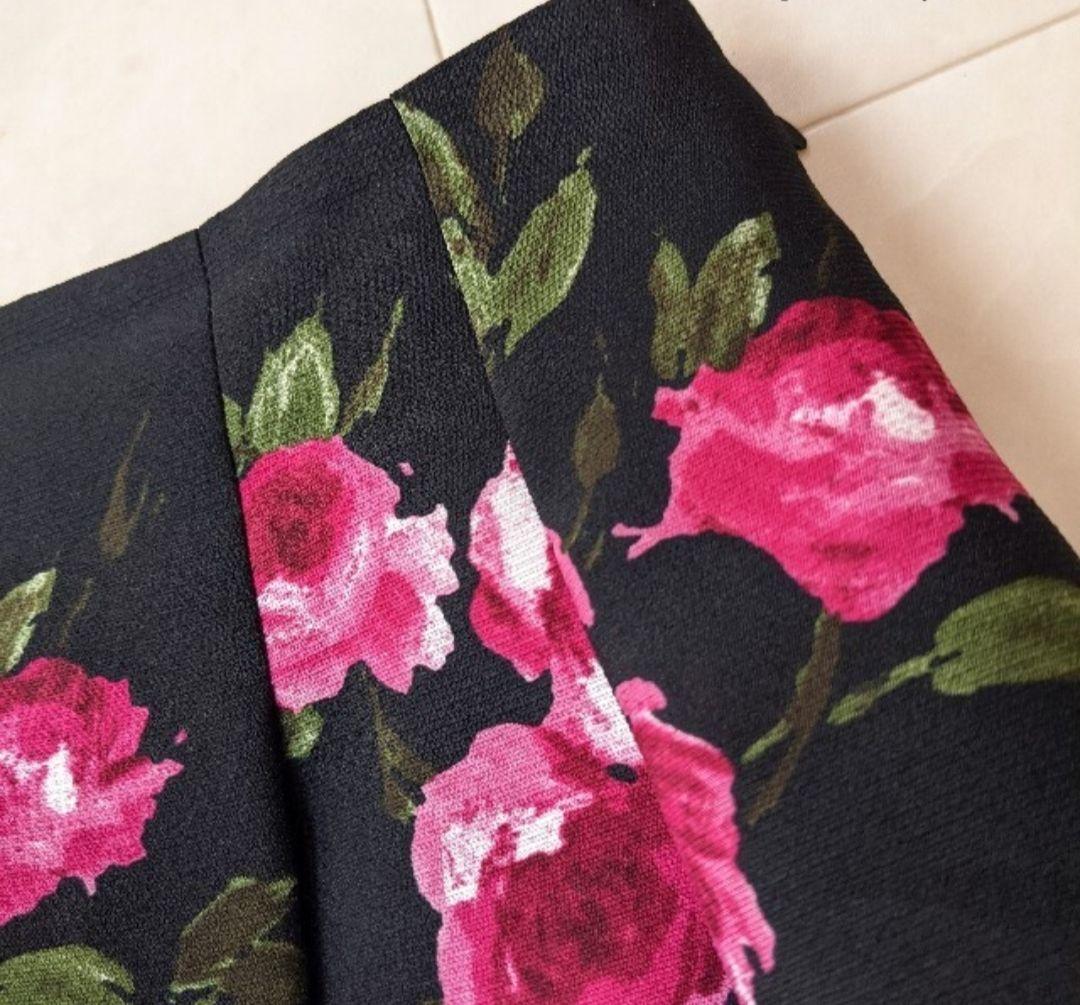 最終価格♥新品•未使用♥M'S GRACY✿フラワース✿フレア✿カート✿40Ｌ