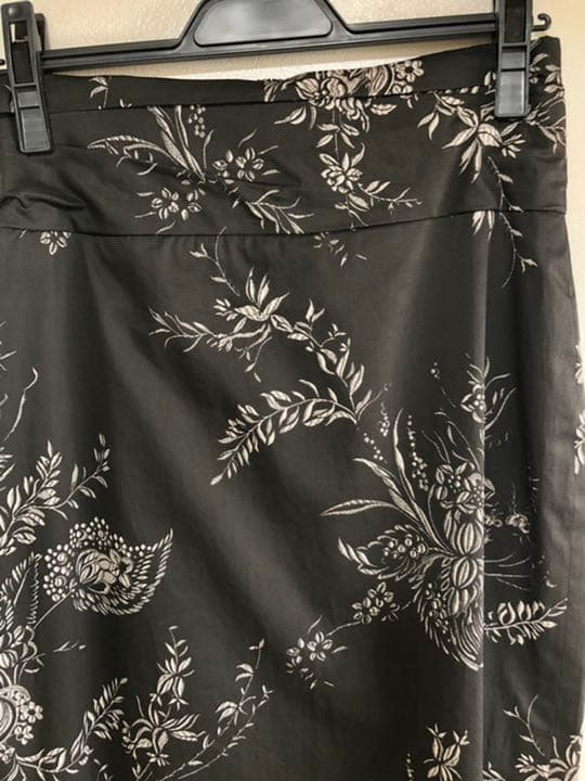 ドリスヴァンノッテンコットンプリントスカート