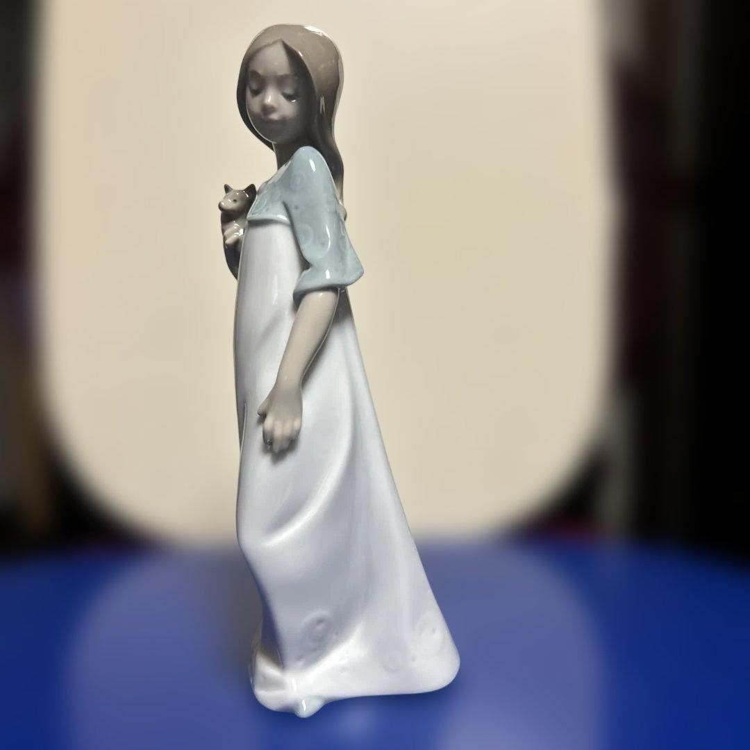 美品　NAO陶器製少女像 青いショール 2セット　高さ22cm