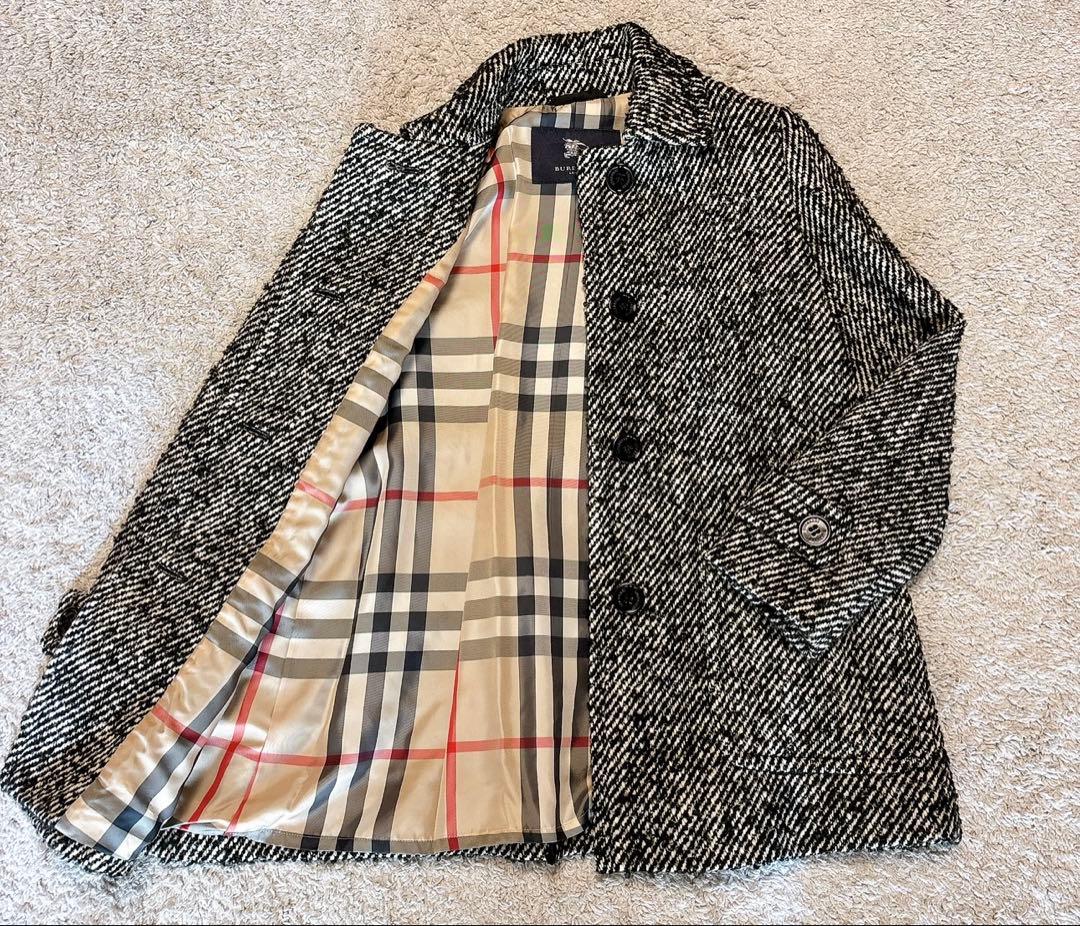 美品⭐︎バーバリーロンドン　ツイードコート　黒白　ロゴボタン38 Mサイズ