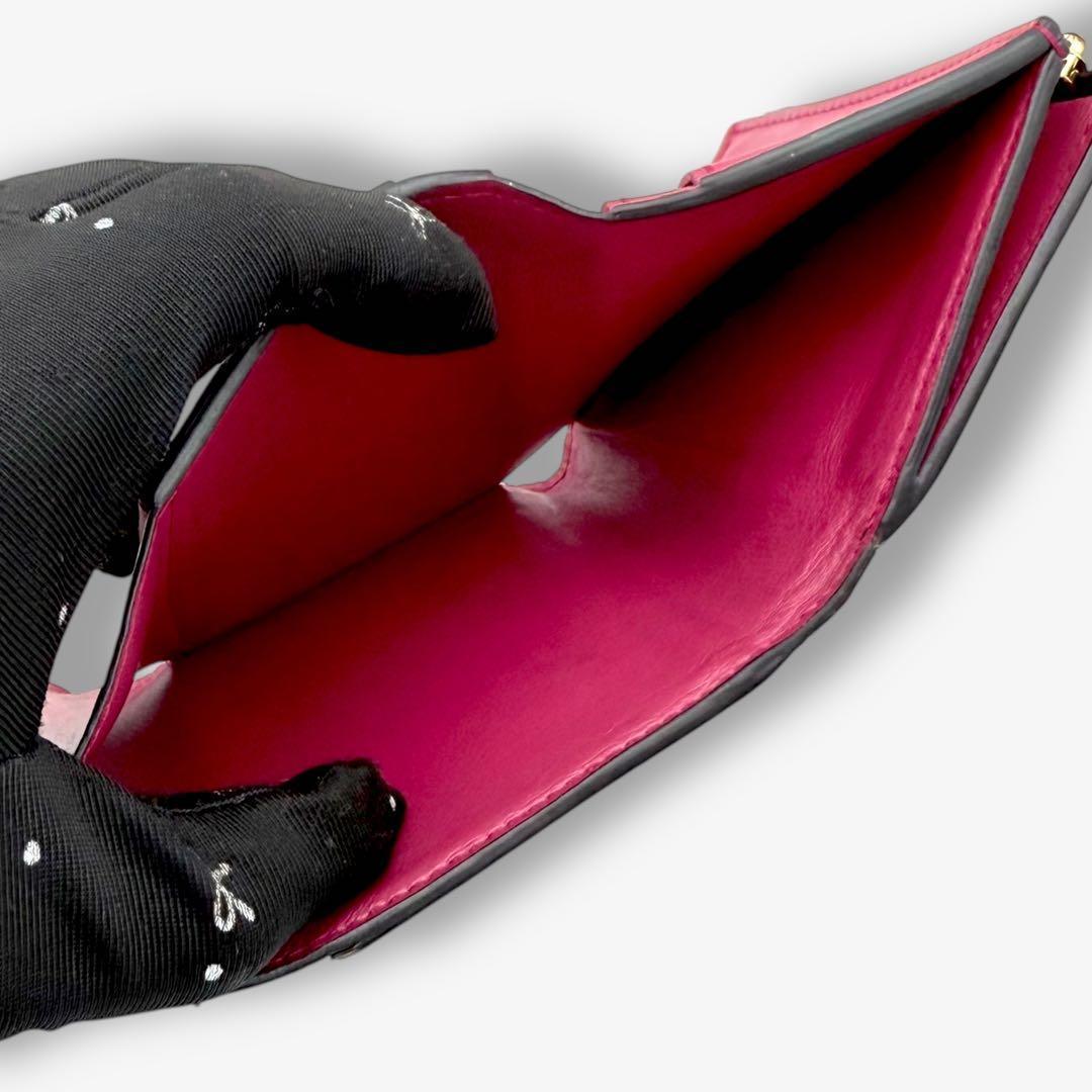 【美品】ルイヴィトン 財布　カプシーヌ XS ブラック コンパクト財布　三つ折り