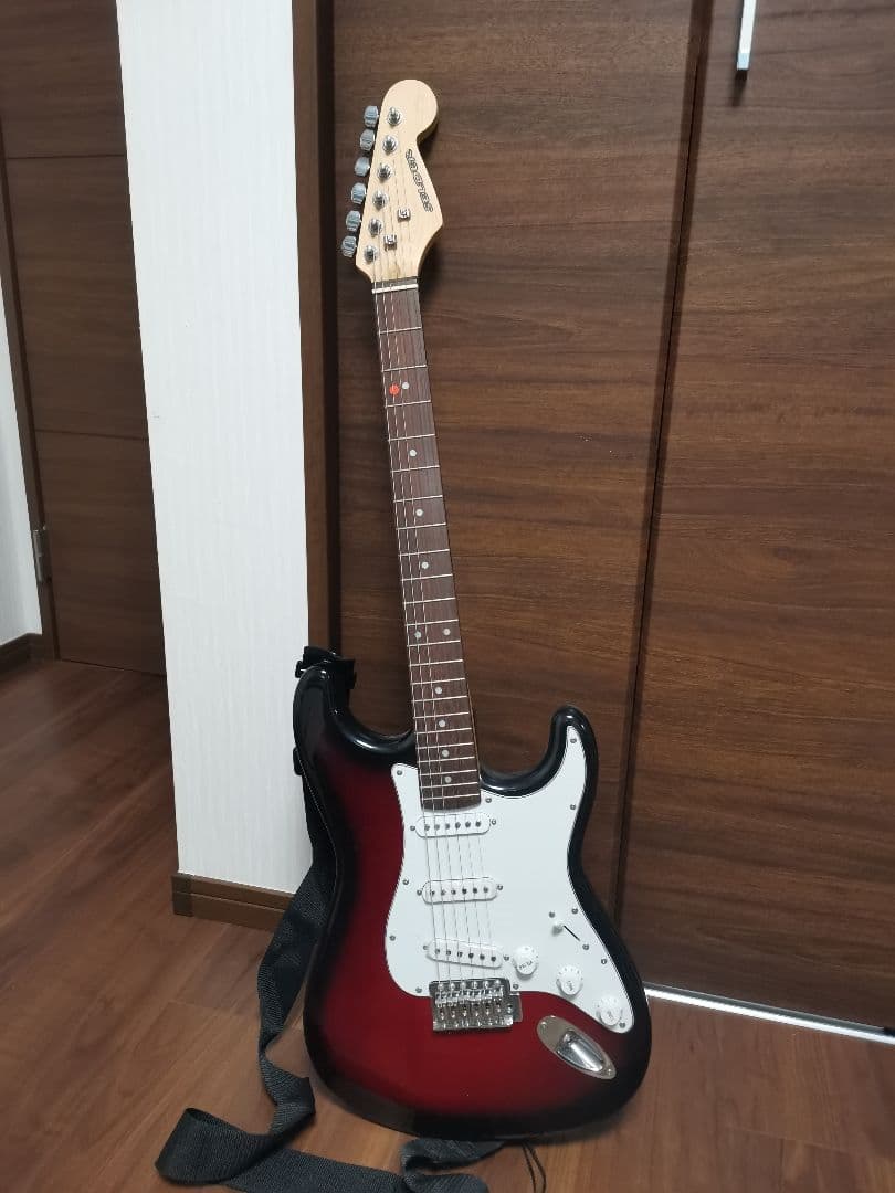 エレキギター レッド/ブラック シングルコイル