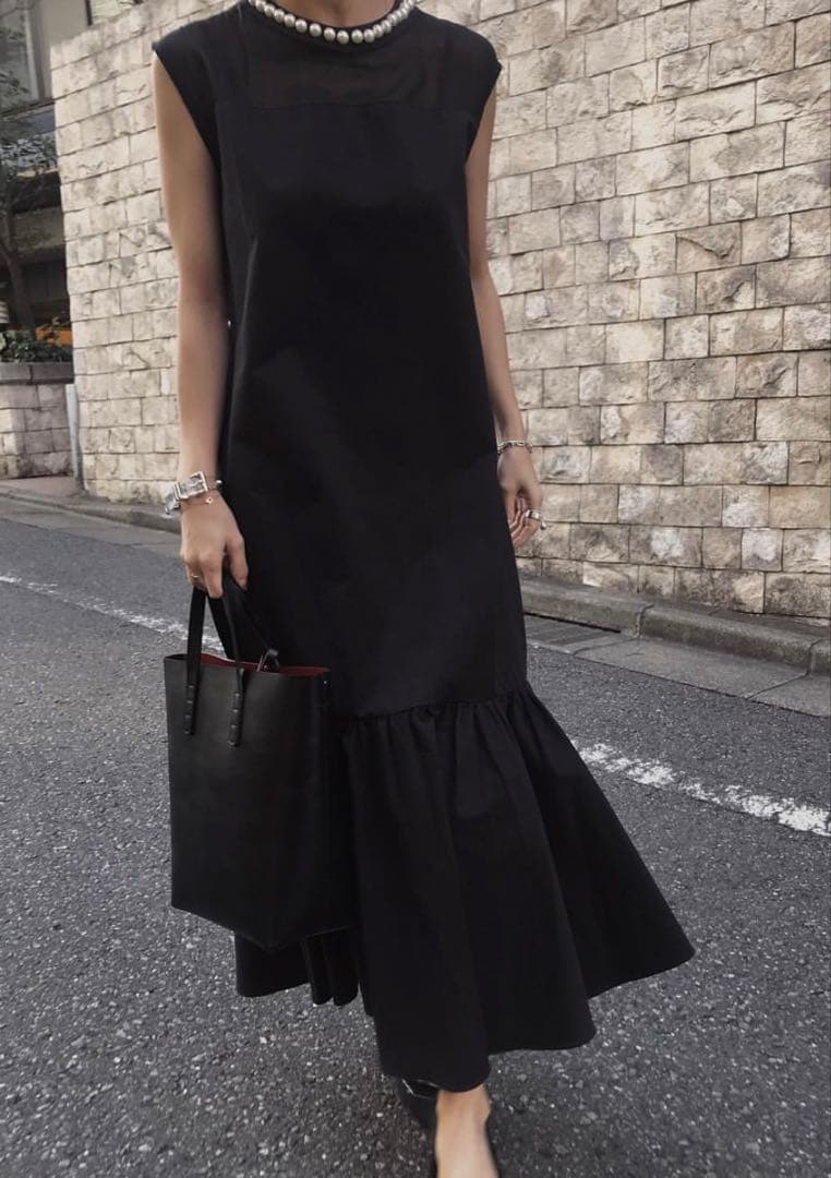 Ameri vintageブラック　パール装飾マーメイドドレス