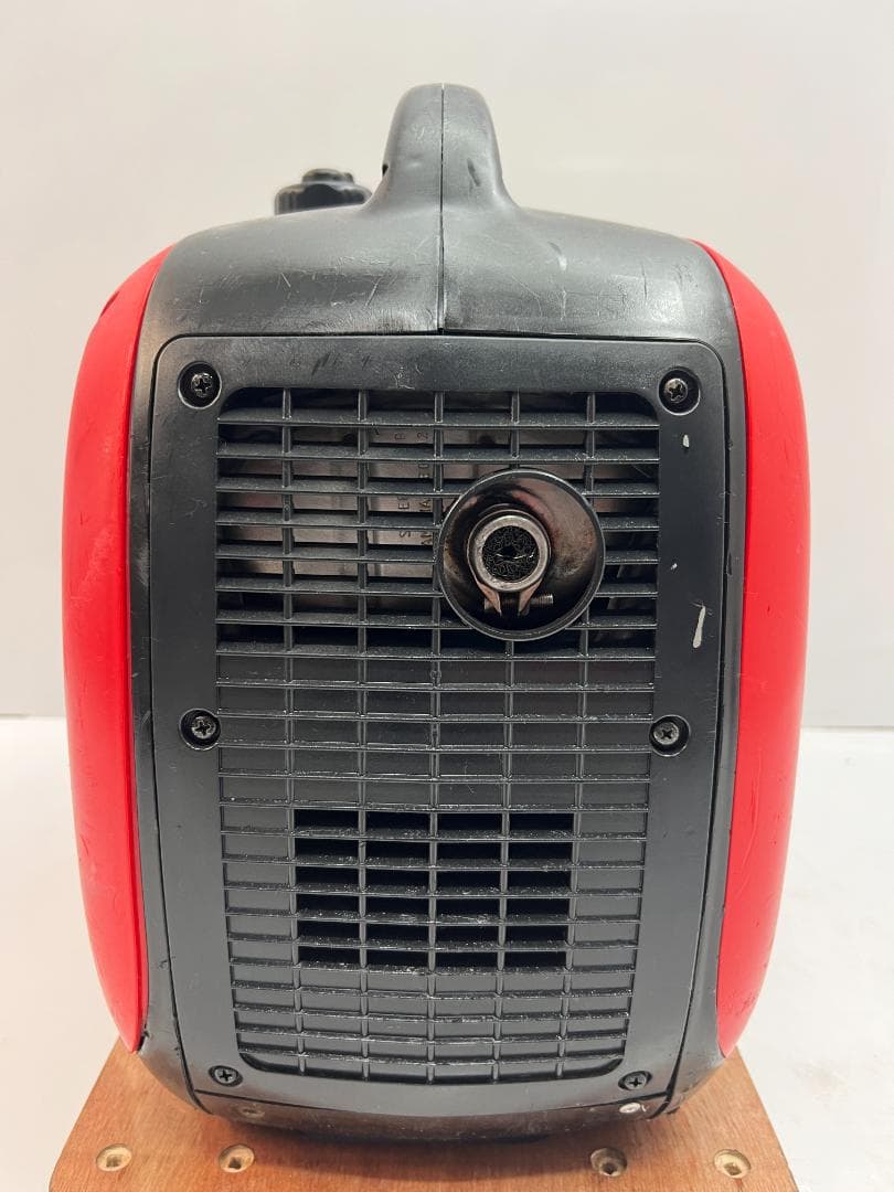 新ダイワ インバーター発電機 iEG1600M 【動作良好・保証付】★81212