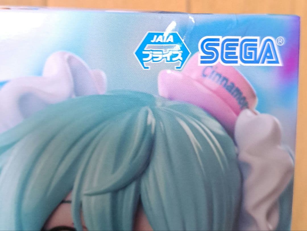 フィギュア 初音ミク シナモロール ぬいぐるみ ハロ スピーカー ガンダム ザク