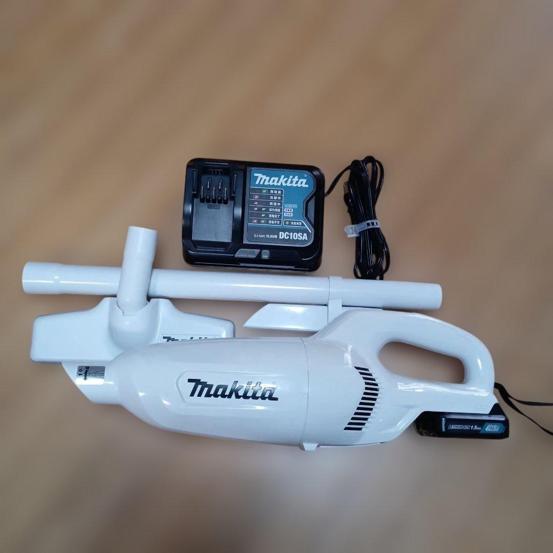 マキタ10.8V充電式クリーナCL108FD純正バッテリー、充電器付