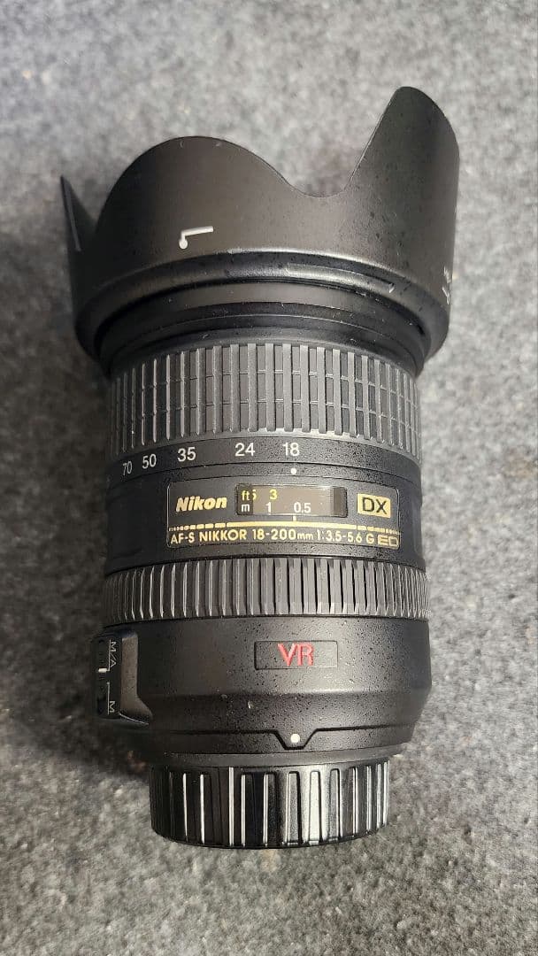 Nikon AF-S NIKKOR 18-200mm VR レンズ