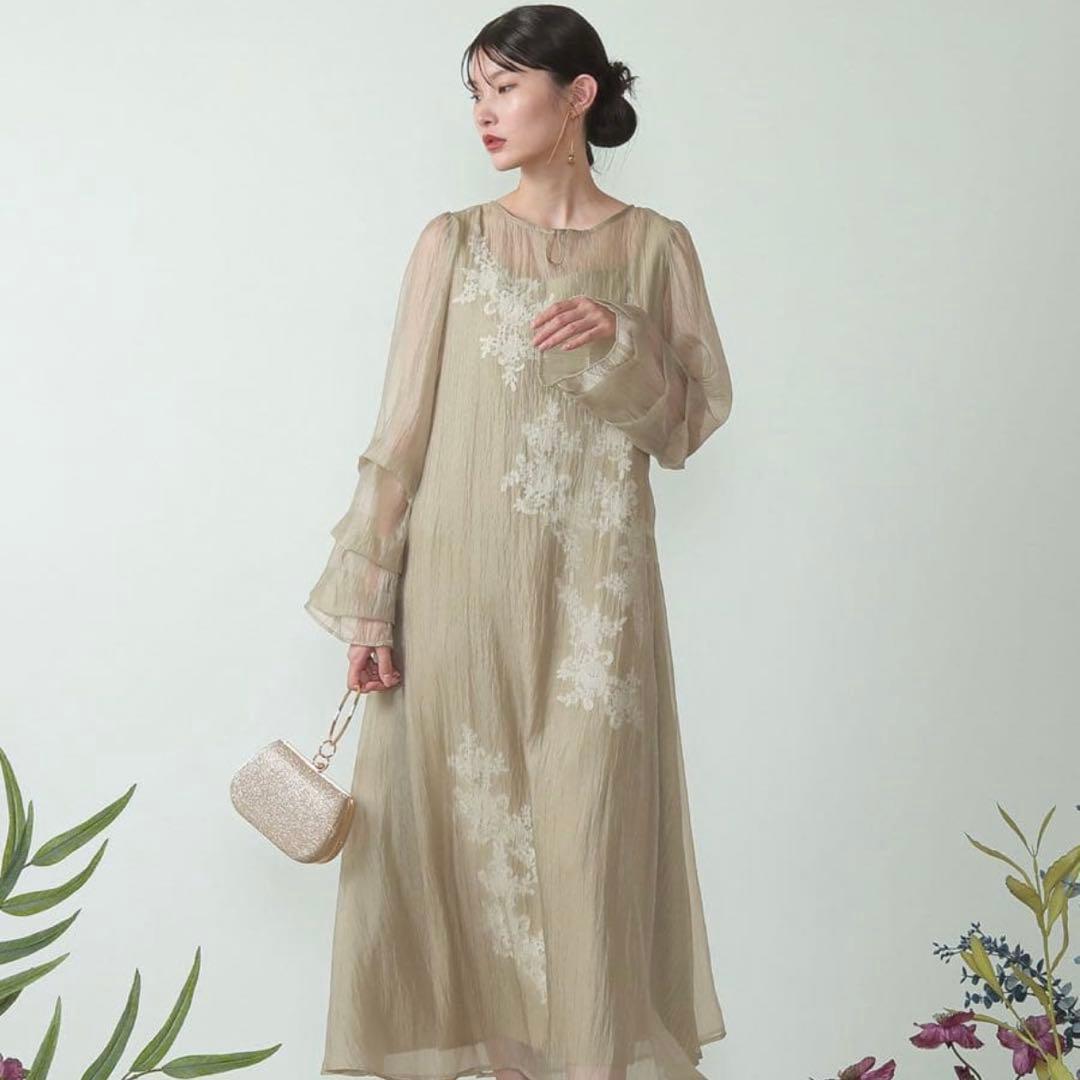 LE'LURE リルアー シアーAラインワンピースドレス　結婚式 花柄