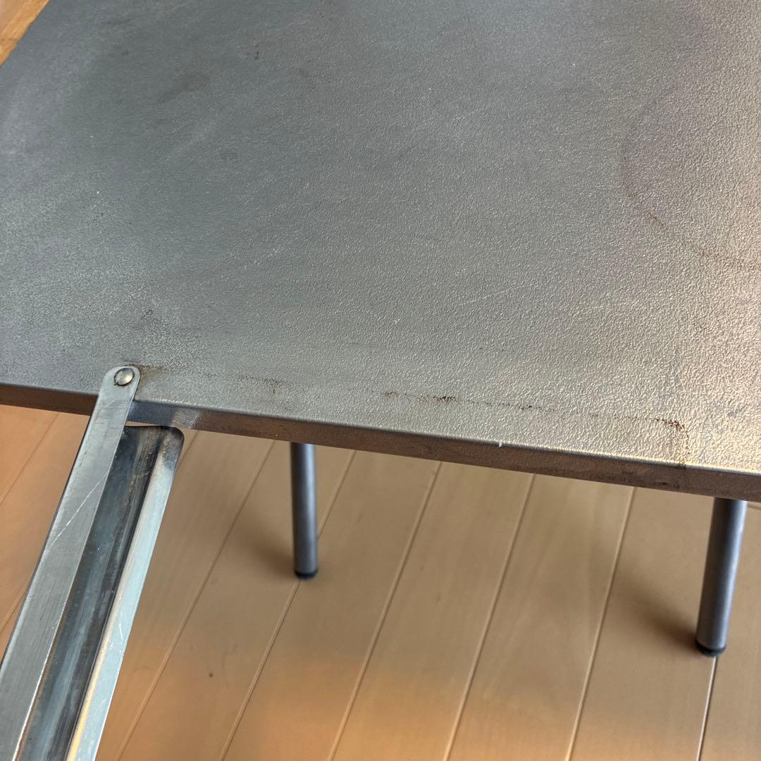 UNIFLAME ユニフレーム焚き火テーブル　２枚セット売り