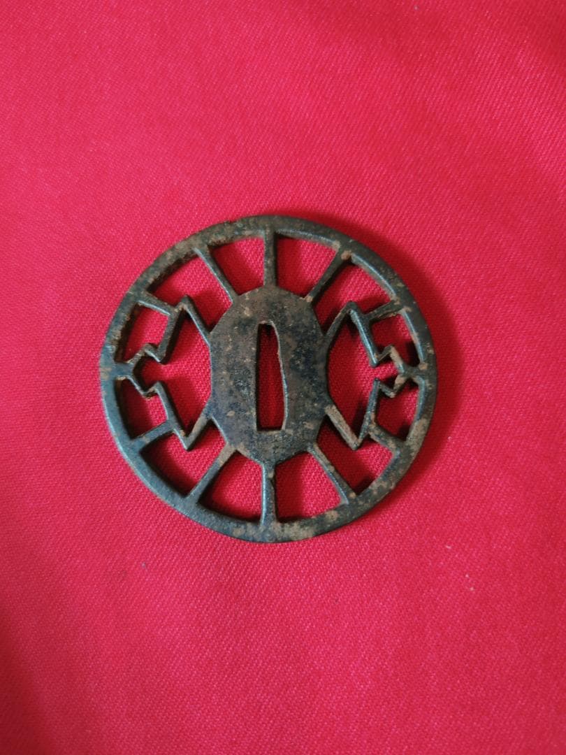 鍔 無銘 二階菱車透図 鉄鐔 拵 日本刀 刀装具 骨董 古美術 江戸時代