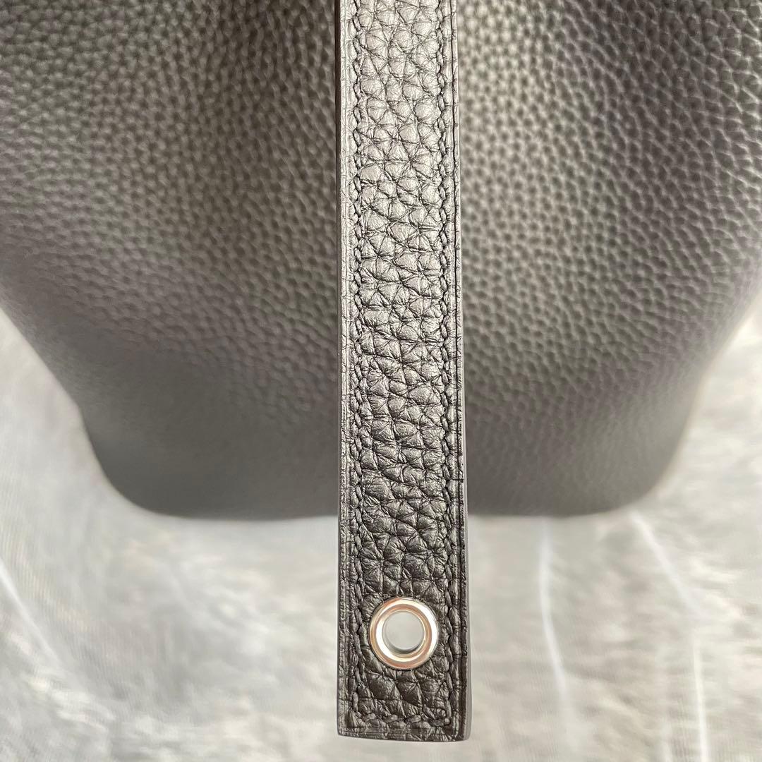 プレミアム 本革 キューブバッグ ハンドバッグ MM ブラック シルバー金具