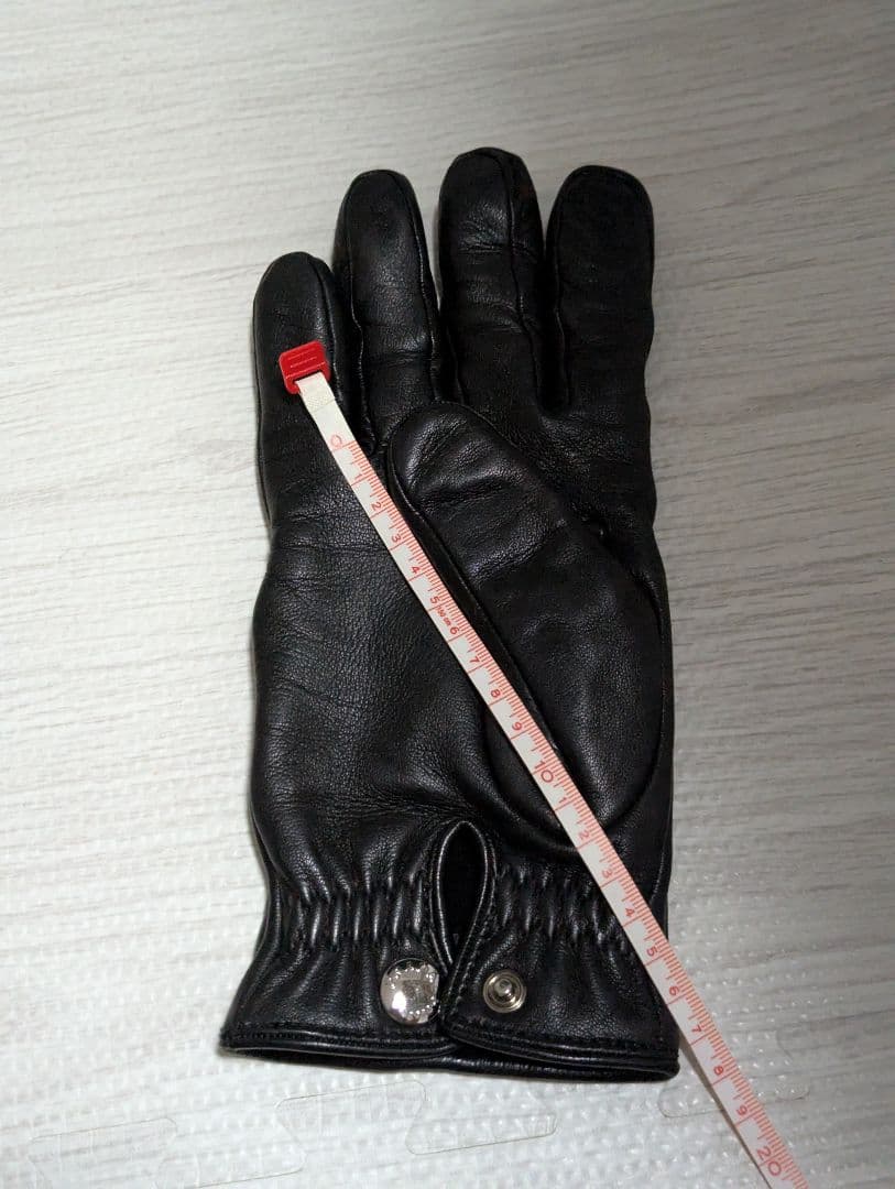 PRADA レザー手袋 ブラック