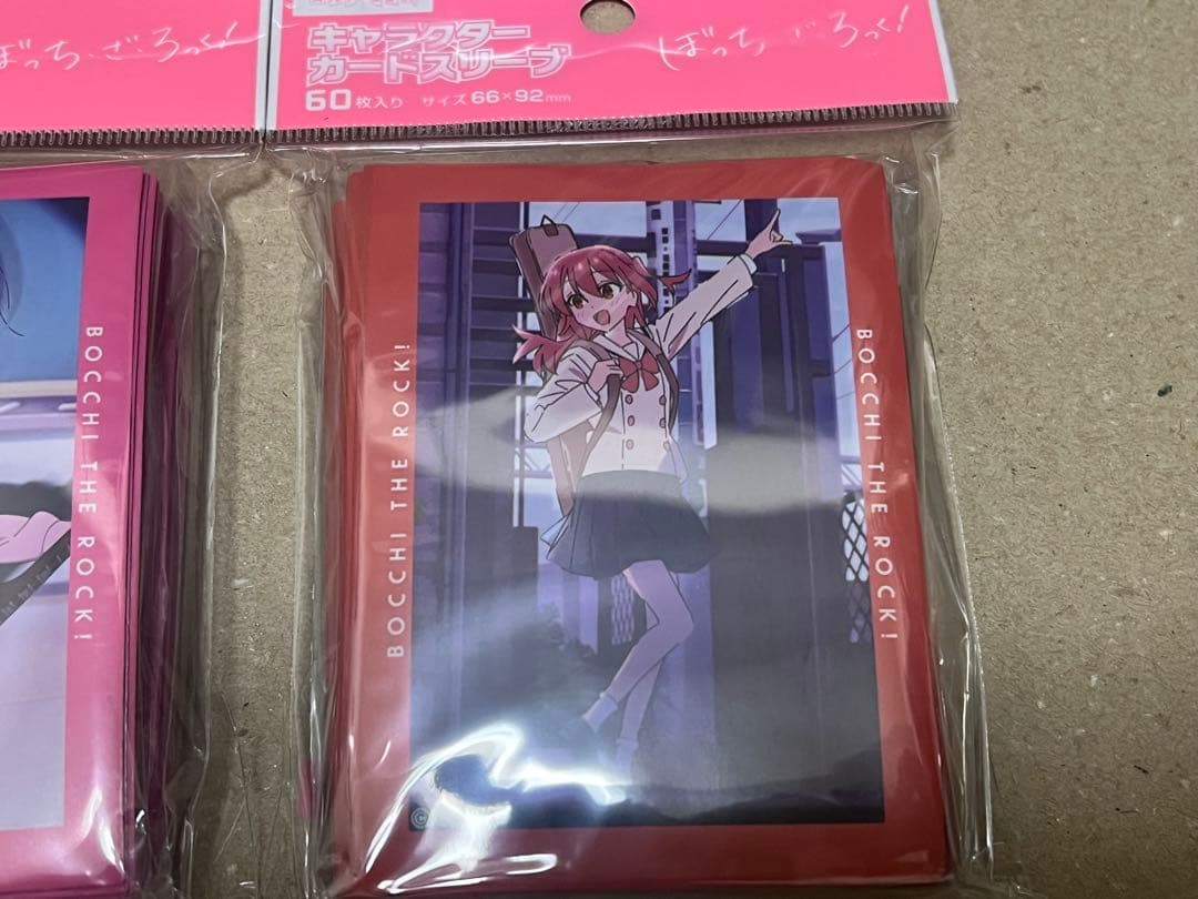 キャラクターカードスリーブ　ぼっち・ざ・ろっく！ 4種セット ANIPLEX