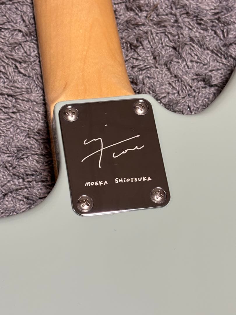 ギター Fender Moeka Shiotsuka Jaguar moni