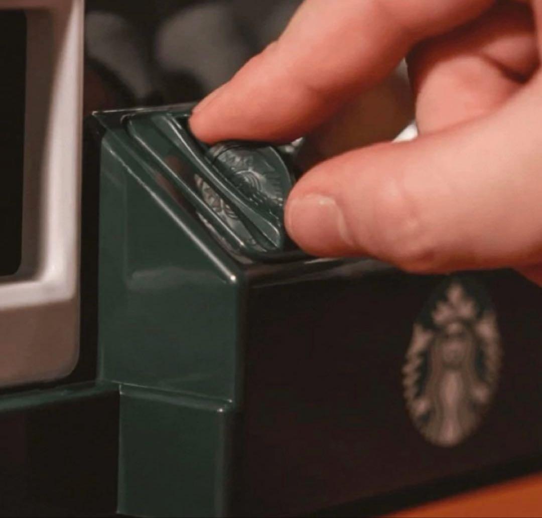 激レア　スターバックス　シンガポール　クレーンゲーム　ぬいぐるみ