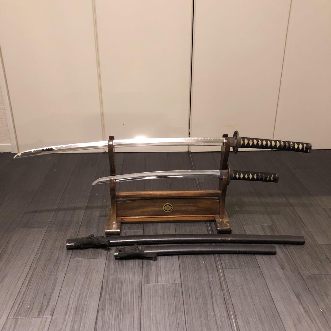 本格模造刀　大小セット　黒拵え　太刀　脇差　大小セット