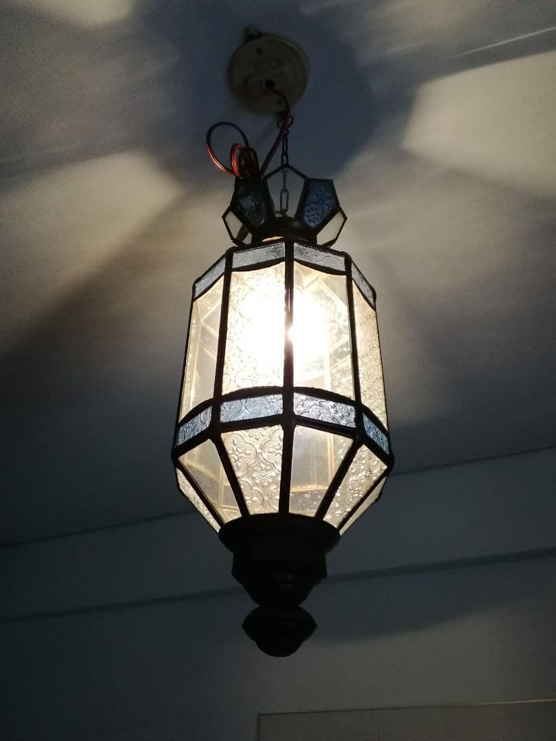 照明　ペンダントライト　型板硝子　真鍮　ステンドグラス　アンティーク　バリ島