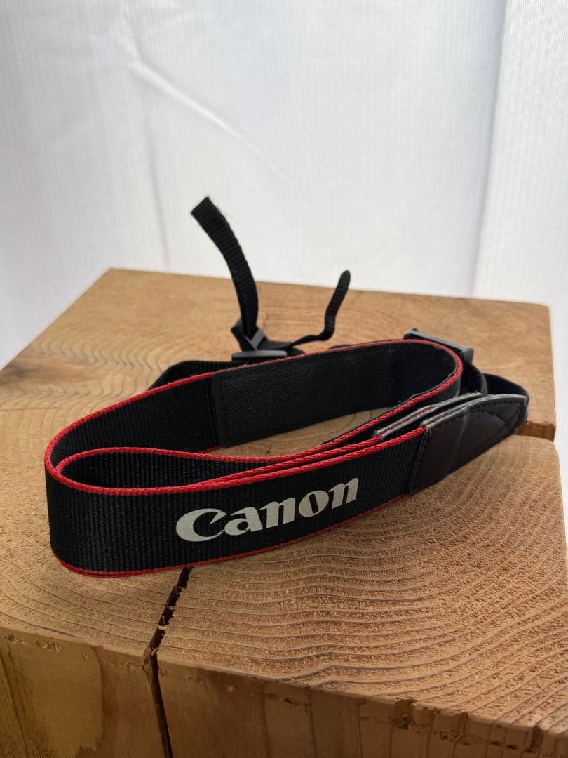 美品 Canon EOS 7 フィルム 一眼レフカメラ BP-300付き