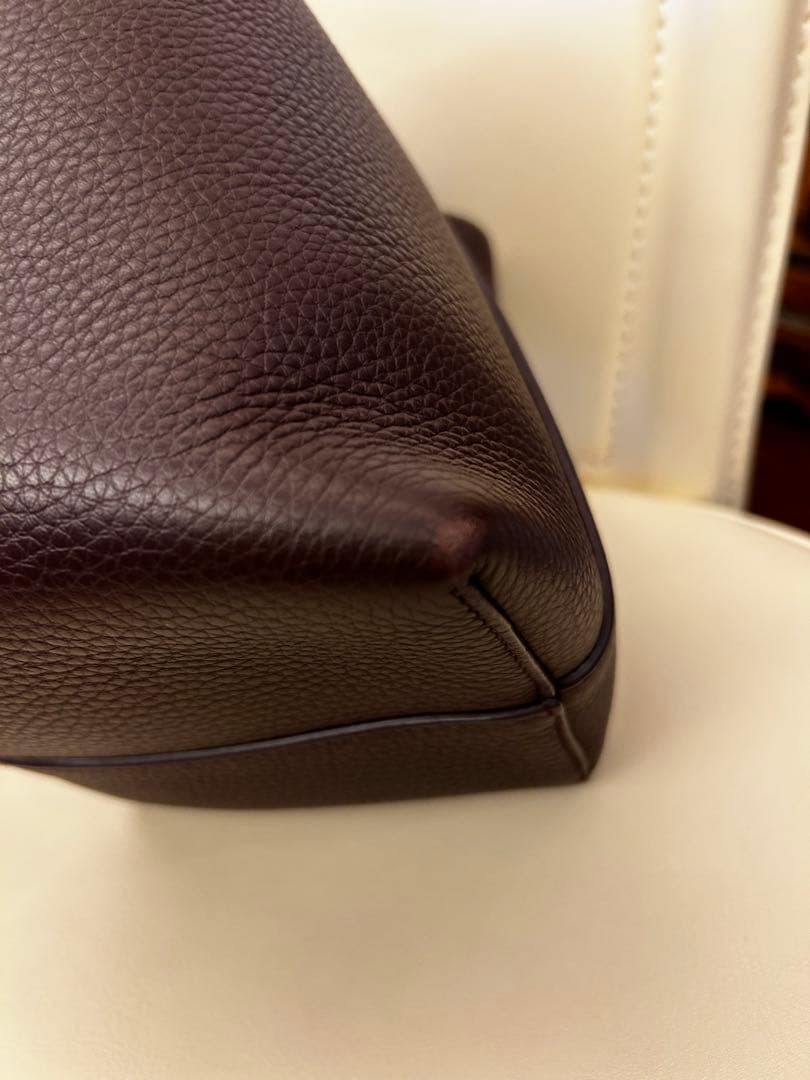 THE ROW ダークブラウン レザーショルダーバッグ