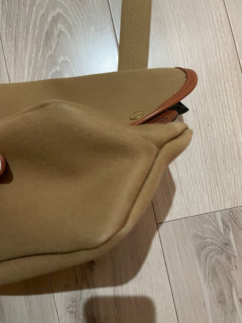 brady ブレディ　AVON カーキ　bshop