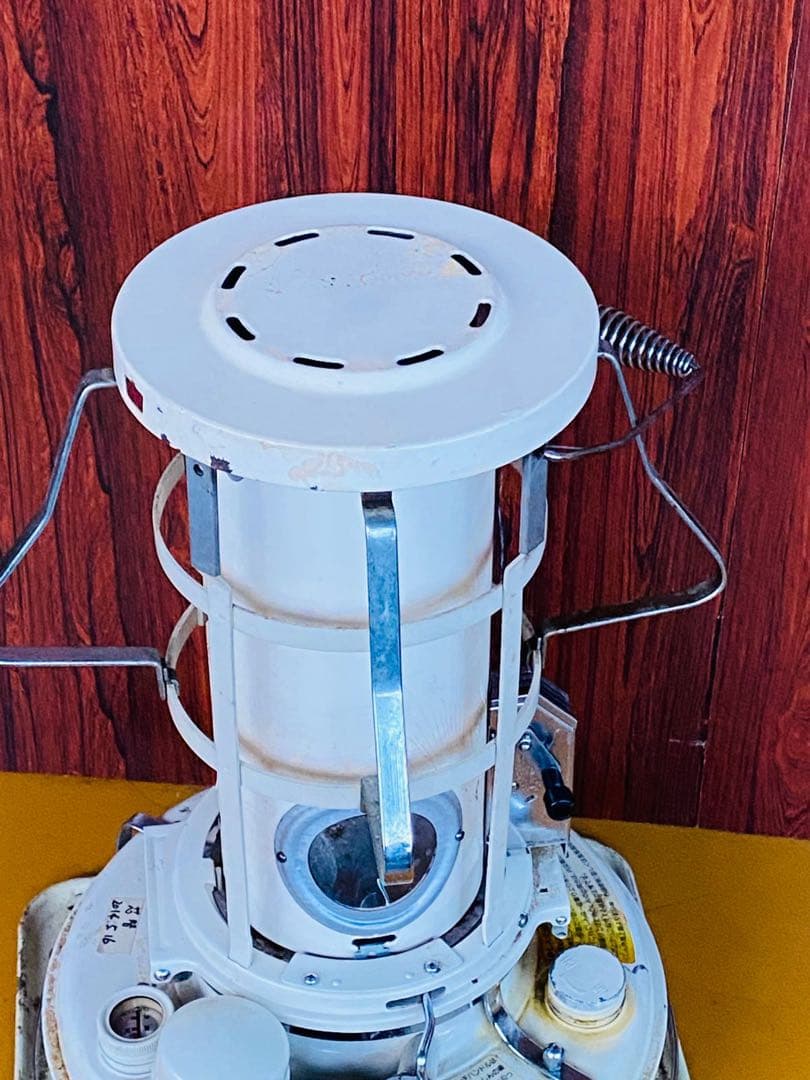 Aladdin 38. ホワイト ストーブ 円筒形デザイン