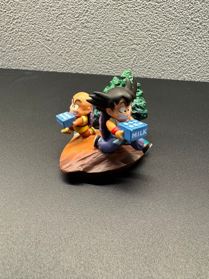 ドラカプ クライシス編　孫悟空&クリリン 牛乳配達　カラーver