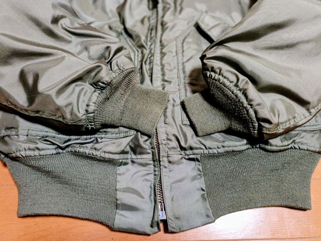 米軍実物 CWU-45/P AVIREX SMALL 中古良品 希少 ダメージ少