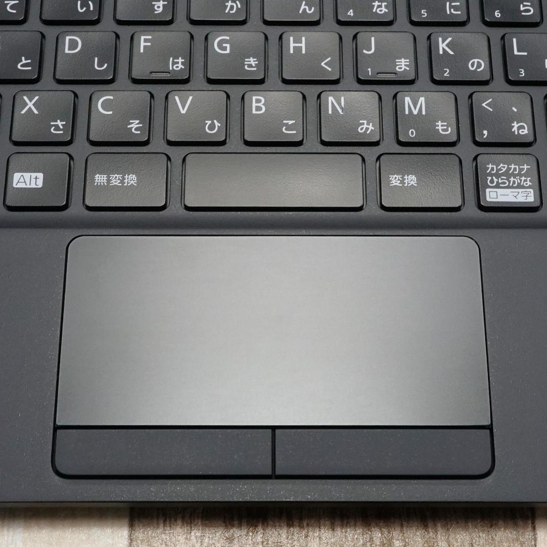 世界最軽量クラスの薄型コンパクトモバイル✨第１１世代コアｉ５に超高速ＳＳＤ搭載！