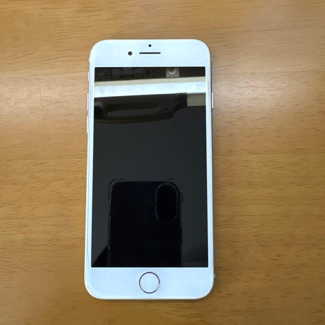 Apple iPhone8 シルバー 本体