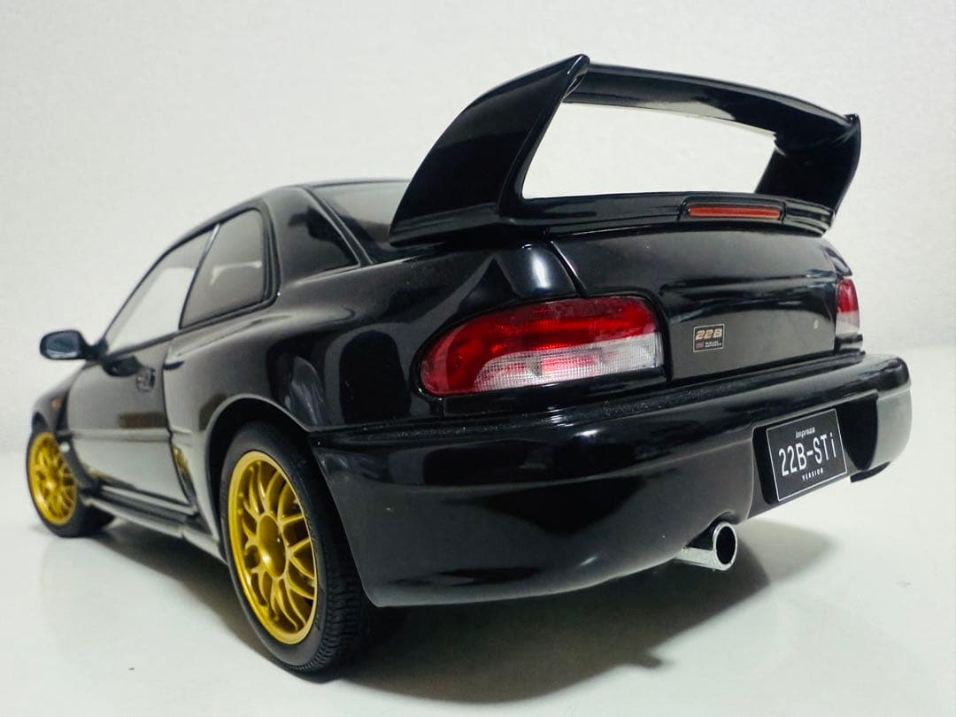Aa/Subaruスバル Imprezaインプレッサ 22B 1/18 限定
