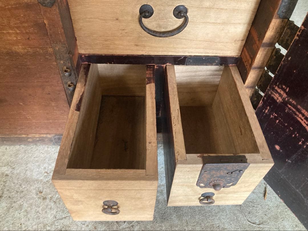 江戸後期から明治　福島桐箪笥　商家箪笥　上下2段