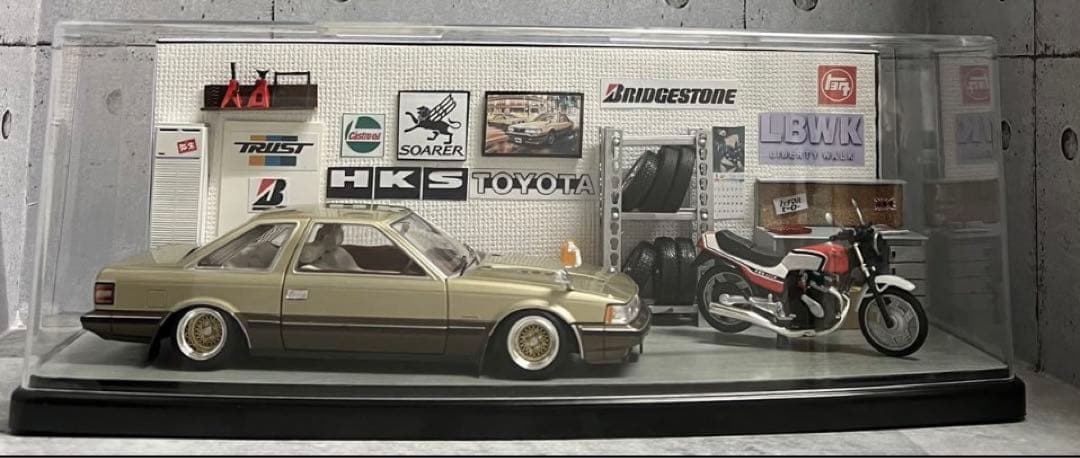 アシェット1/24 ソアラ 2800 GT CBX400F ジオラマ ケース付