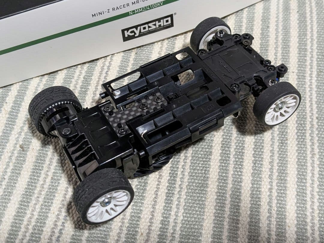 ミニッツ MR04 EVO2 シャーシセット (MM2 緑モーター仕様)