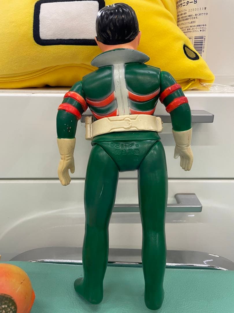 希少　仮面ライダーV3 ソフビ(面取れ) 当時物　マフラー無し