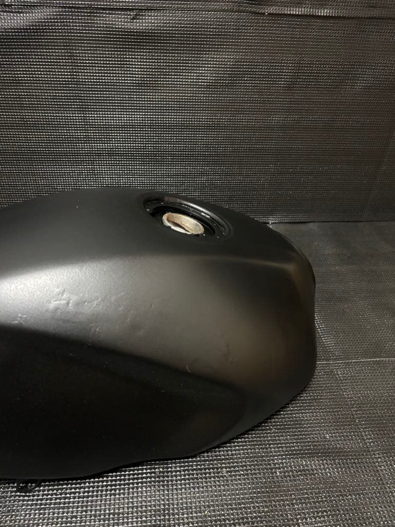 Kawasaki バリオス 2型 純正タンク