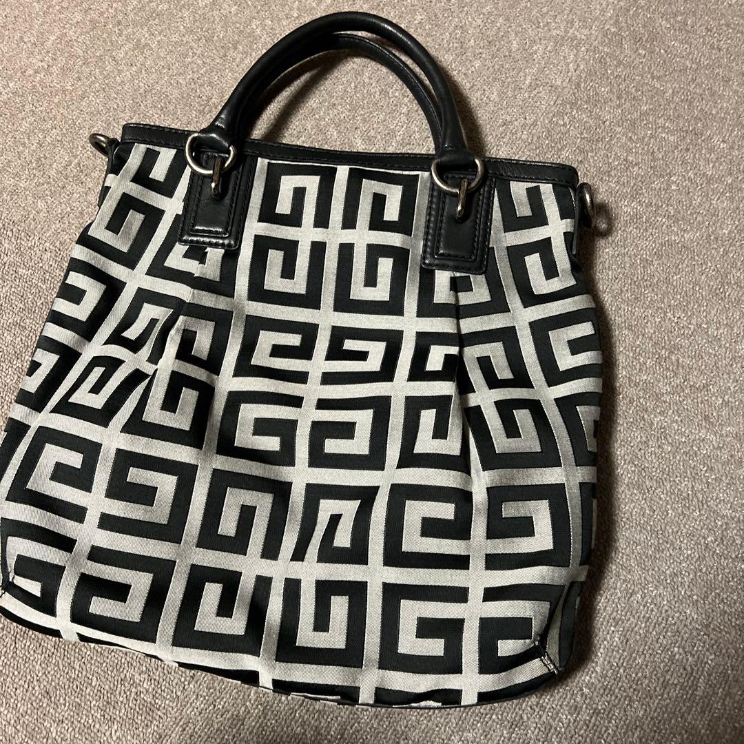 Givenchy 幾何学模様 ショルダーバッグ