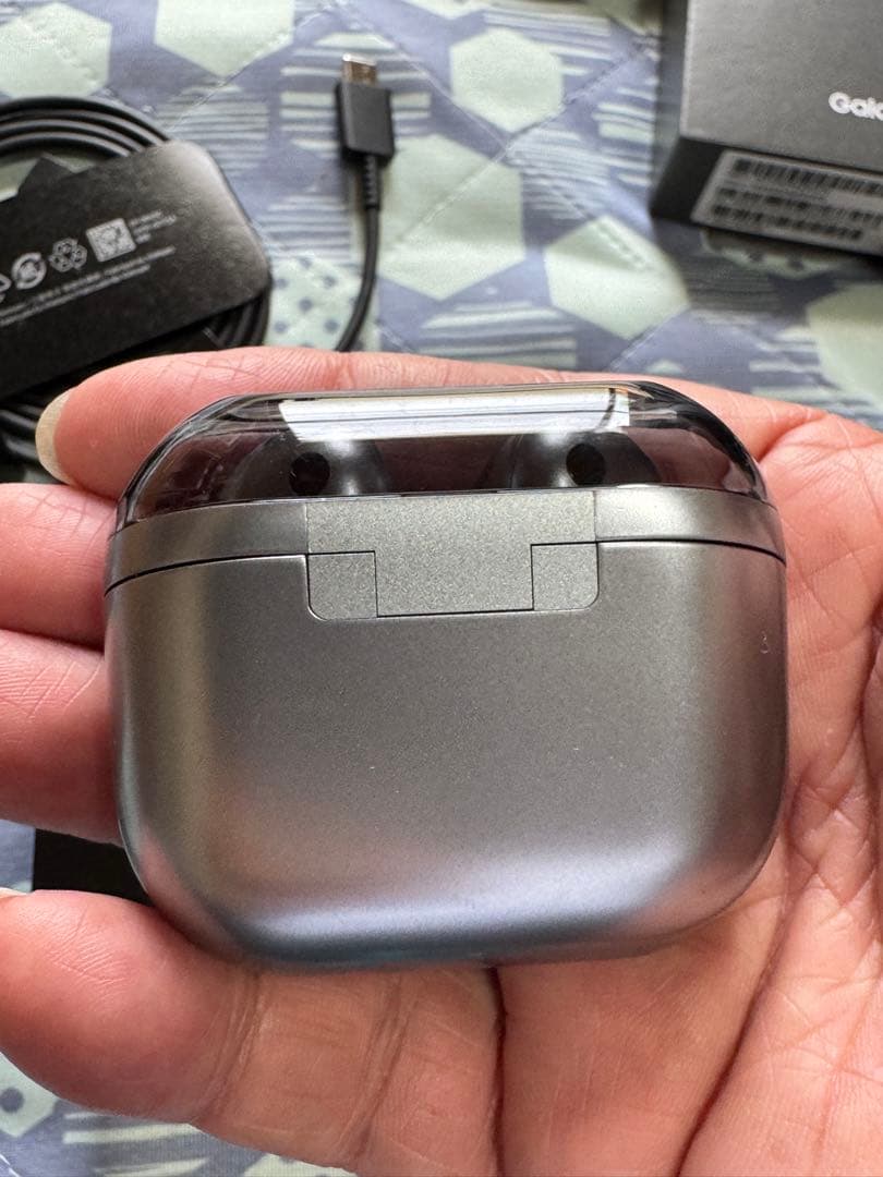 Samsung Galaxy Buds3 Pro シルバー