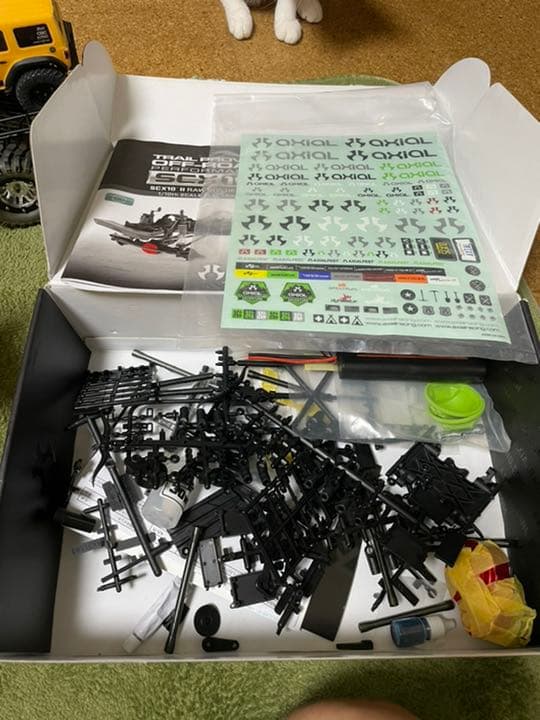 jeep グラディエーター　アキシャル　scx10 kit 完成品