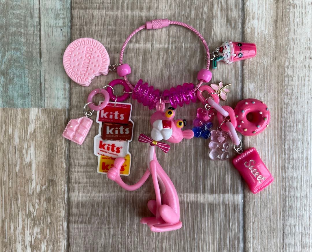 じゃらじゃらキーホルダー ストラップ キーチェーン メルヘンピンク 可愛い女の子