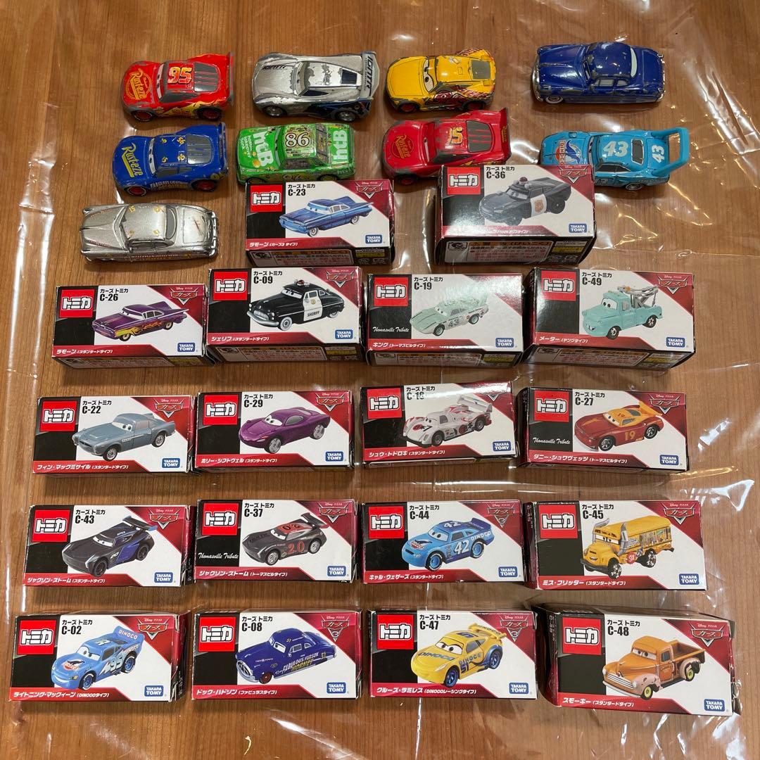 まとめ売り　カーズトミカ28台　箱あり　フィンマックミサイル　ホリー　ドック